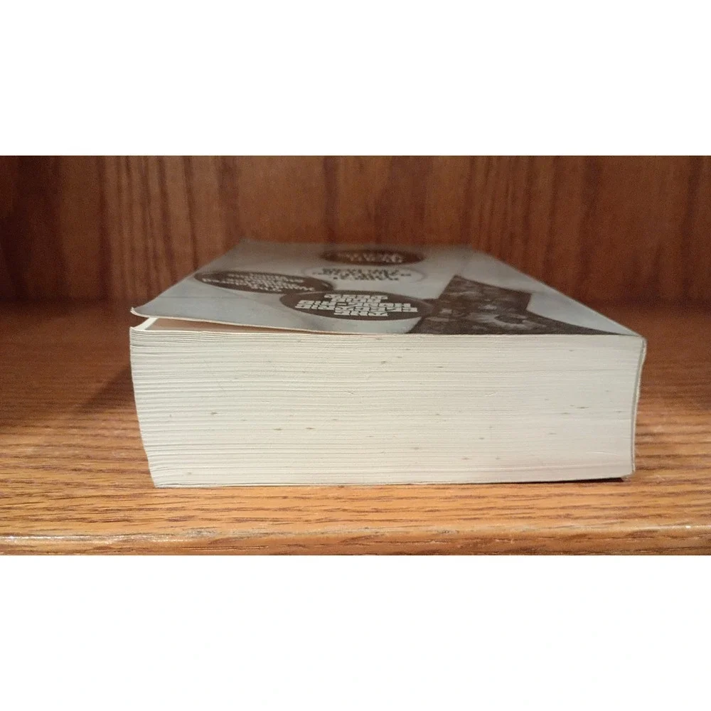 Tom Wolfe 3 Novels in 1: ...Kool Aid Acid Test, Kandy Kolored..., Radical Chic